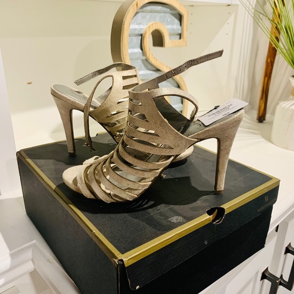 Platinum Women Heels - Picture 1 of 5